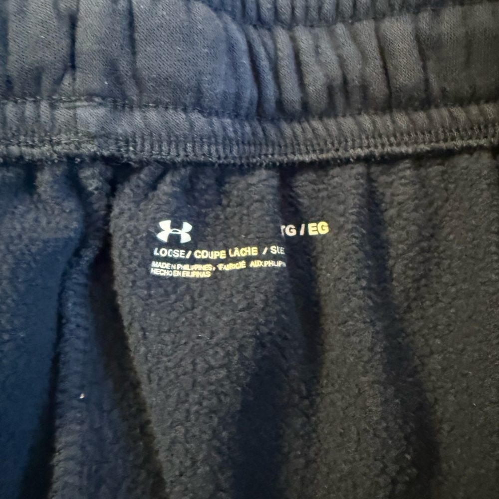 Under Armour men’s navy Joggers size XL TG in good shape. - Picture 4 of 11